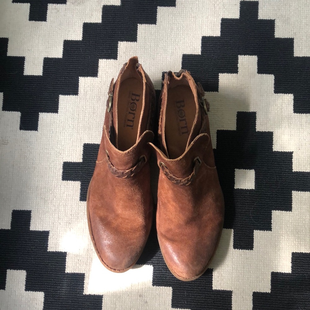 Born leather Sylvia booties in Rust
